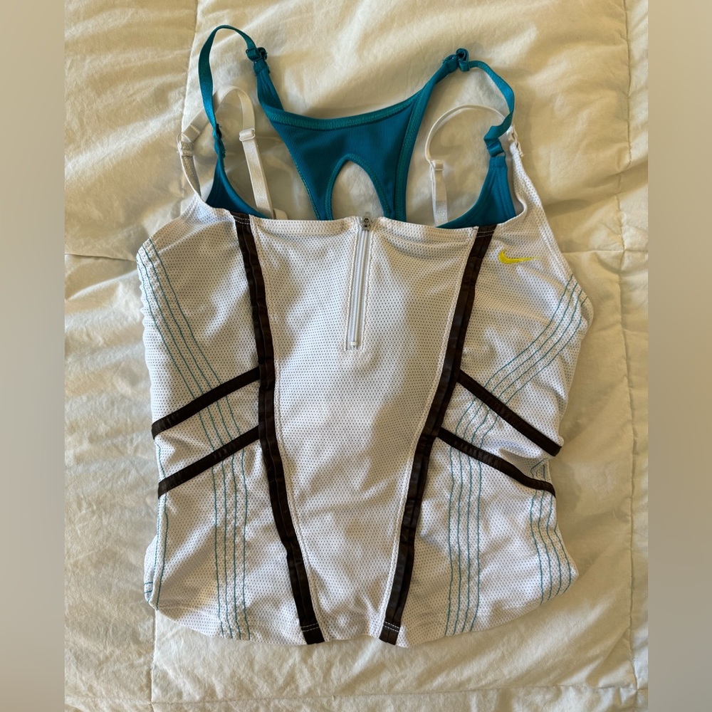 Vintage Y2K Nike workout top